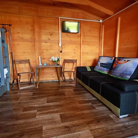 Holiday home Cichy Zakatek Kleszczewo Koscierskie