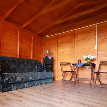 Holiday home Cichy Zakatek Kleszczewo Koscierskie